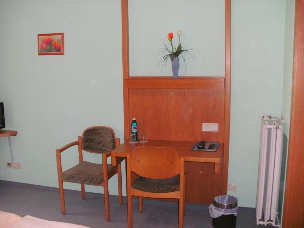 Gasthof Landhotel Gruener Baum Cadolzburg Room photo
