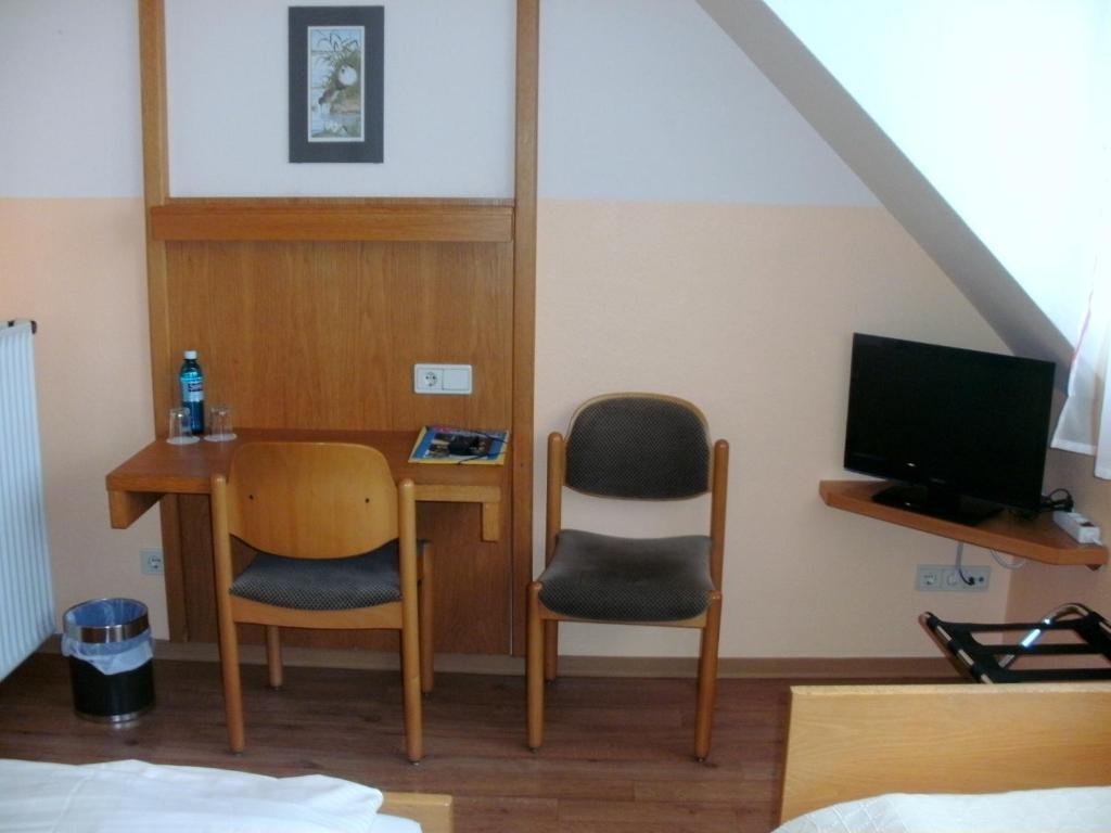 Gasthof Landhotel Gruener Baum Cadolzburg Room photo