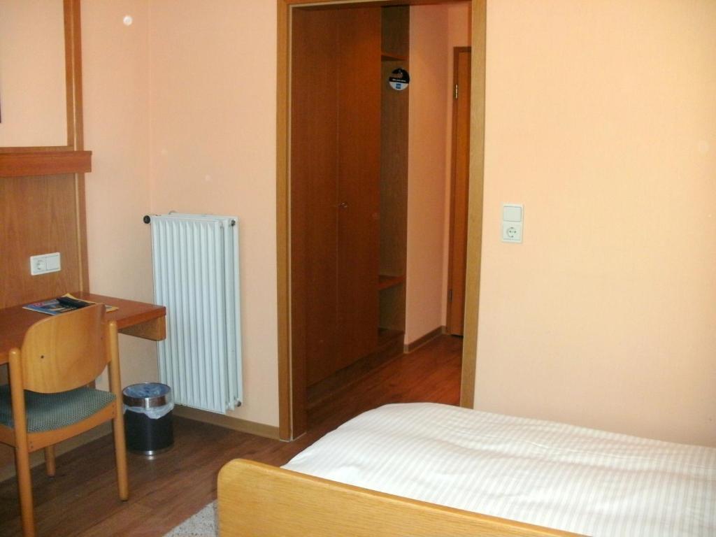 Gasthof Landhotel Gruener Baum Cadolzburg Room photo