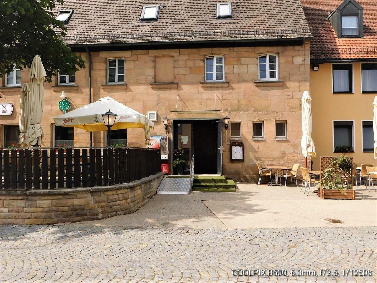 Gasthof Landhotel Gruener Baum Cadolzburg Exterior photo